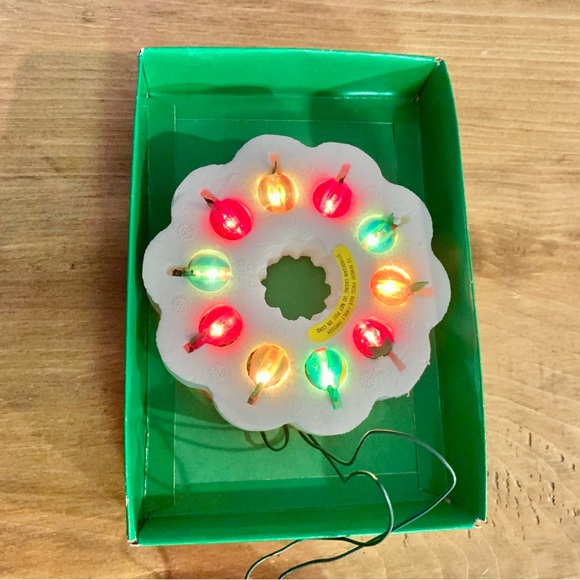 Department 56 Dellarobbia 10 Light Set Battery Operated - Picture 3 of 5